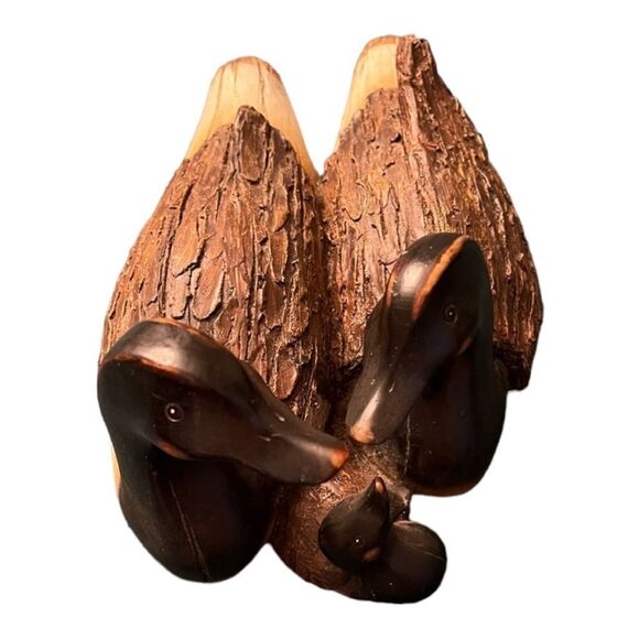Duck Family, made of resin, looks like wood. EUC &!adorable! - Picture 5 of 11
